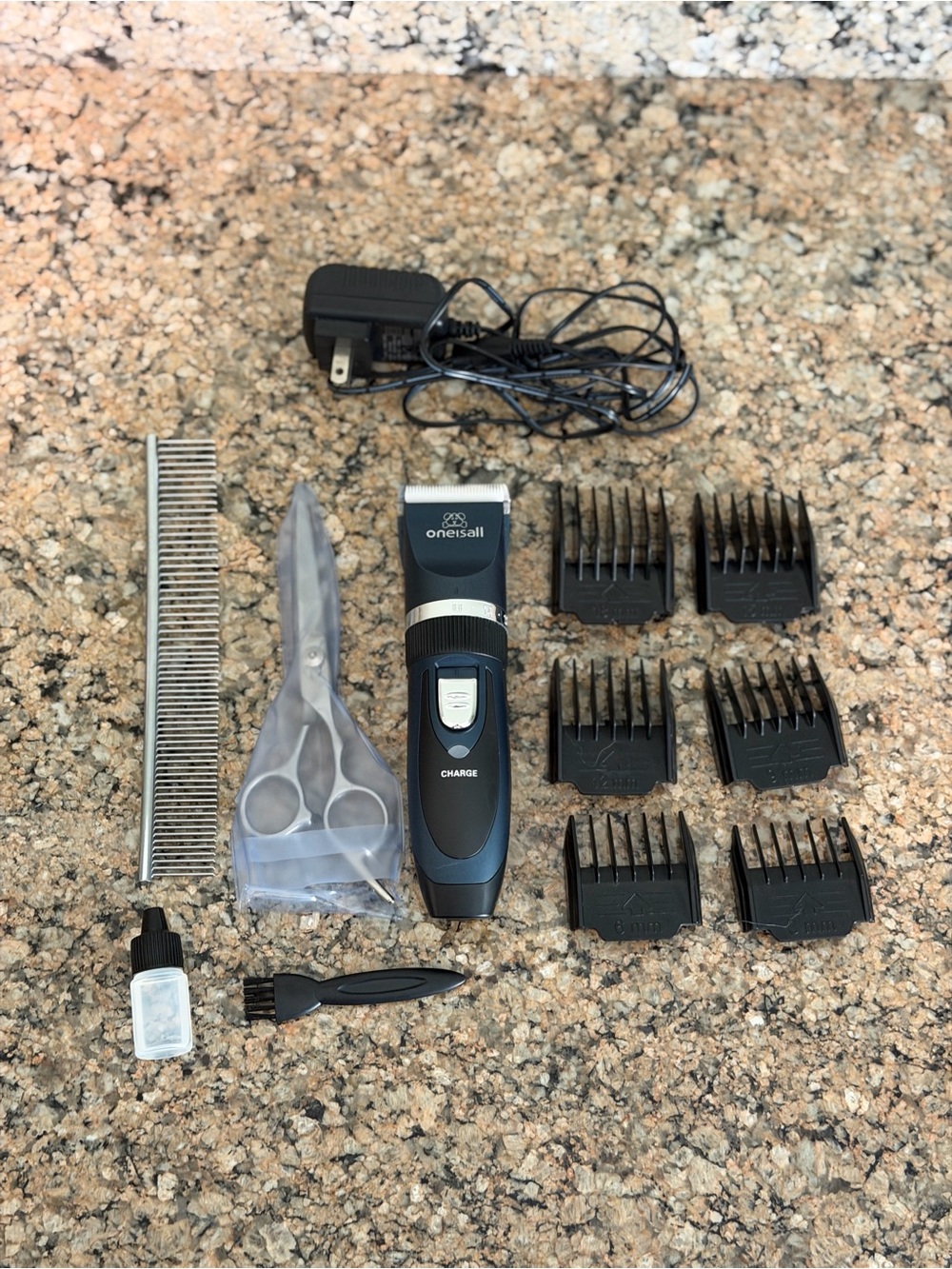 Oneisall Cordless Rechargeable Dog Grooming Clippers - New